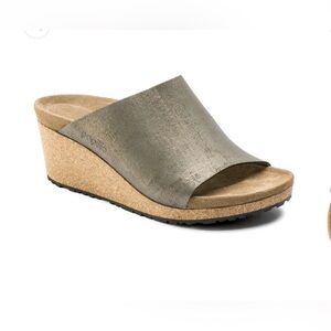 Birkenstock / Papillio Namica Leather Washed Metallic Stone Gold Wedge Slides